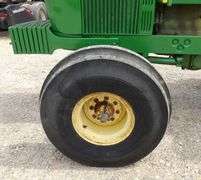 U-1446 John Deere 5020 Tractor
