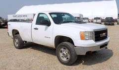 U-1537 2012 GMC 2500 Pickup