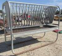 U-1550 Standing Hay Feeder