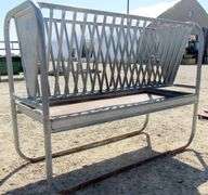 U-1555 Standing Hay Feeder