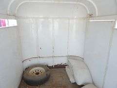 U-1530 1999 Stock Trailer