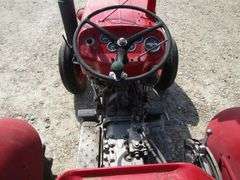 U-1557 Massey Ferguson 135 Diesel Tractor