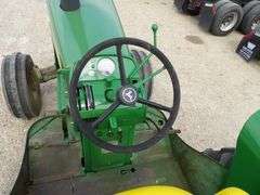 U-1446 John Deere 5020 Tractor