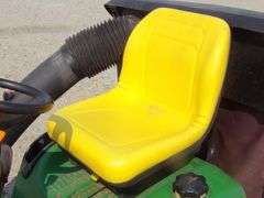 U-1498 John Deere Riding Lawn Mower