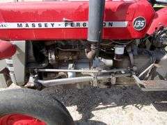 U-1557 Massey Ferguson 135 Diesel Tractor