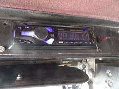 U-1456  1994 Kenworth T800 Truck Tractor