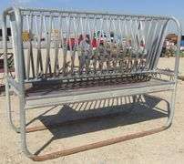 U-1555 Standing Hay Feeder