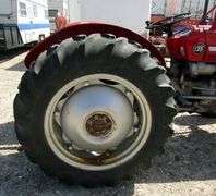 U-1557 Massey Ferguson 135 Diesel Tractor