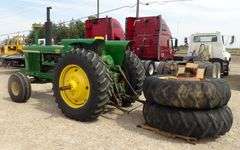 U-1446 John Deere 5020 Tractor