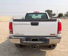 U-1537 2012 GMC 2500 Pickup