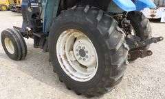 U-1604 New Holland TS90 Tractor