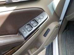 U-902 2015 Chevy Tahoe LT 4X4 SUV
