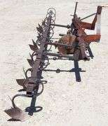 U-1477 6 Row Cultivator
