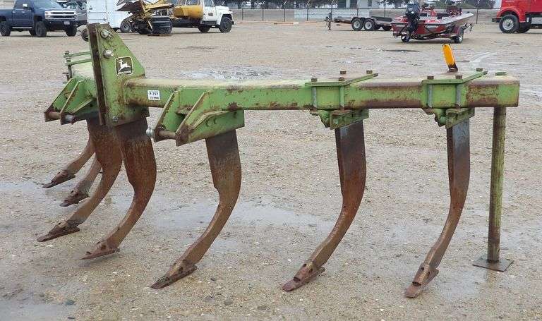 P-757 John Deere 900 Ripper