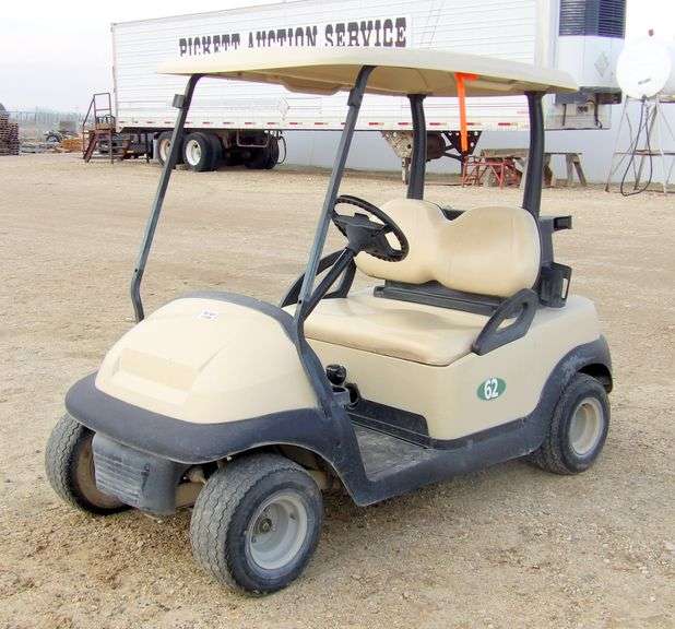 B-101 Club Car Electric Golf Cart