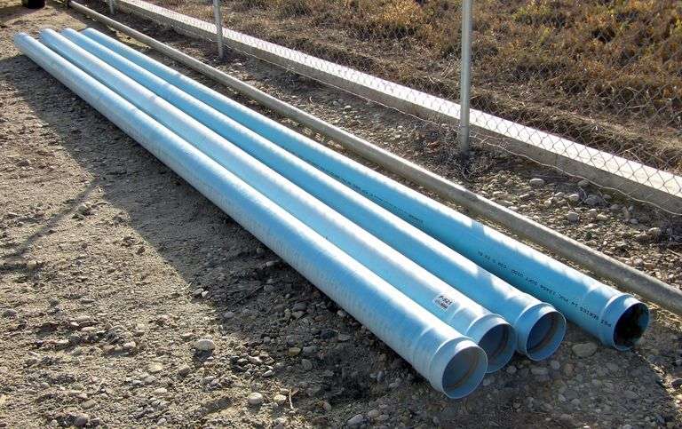 P-921  Diamond 6" PVC Pipes (4)