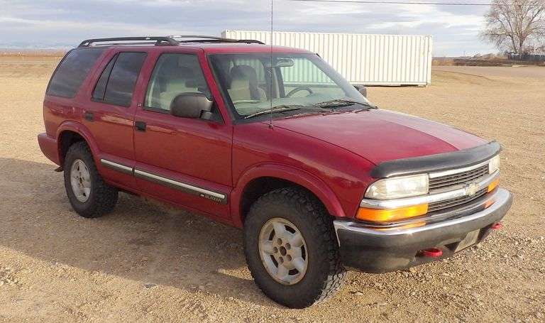 P-799  2001 Chevy Blazer