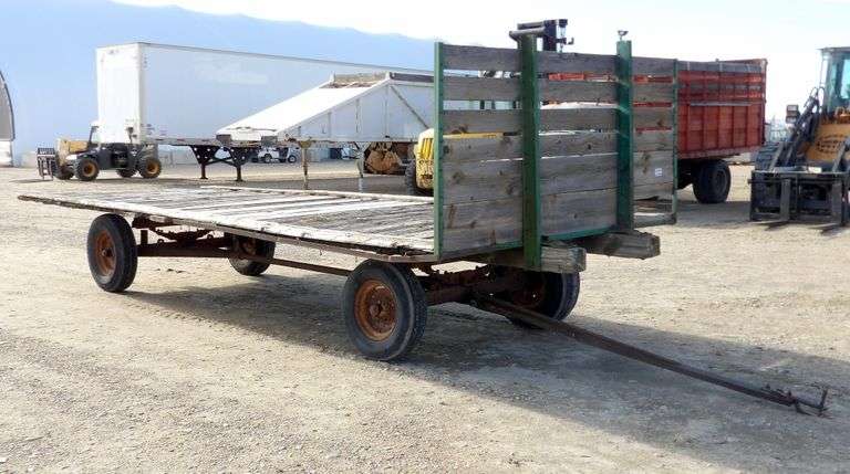 P-907 Hay Wagon