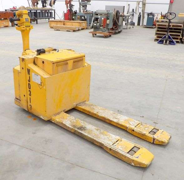 P-781 Big Joe Pallet Jack