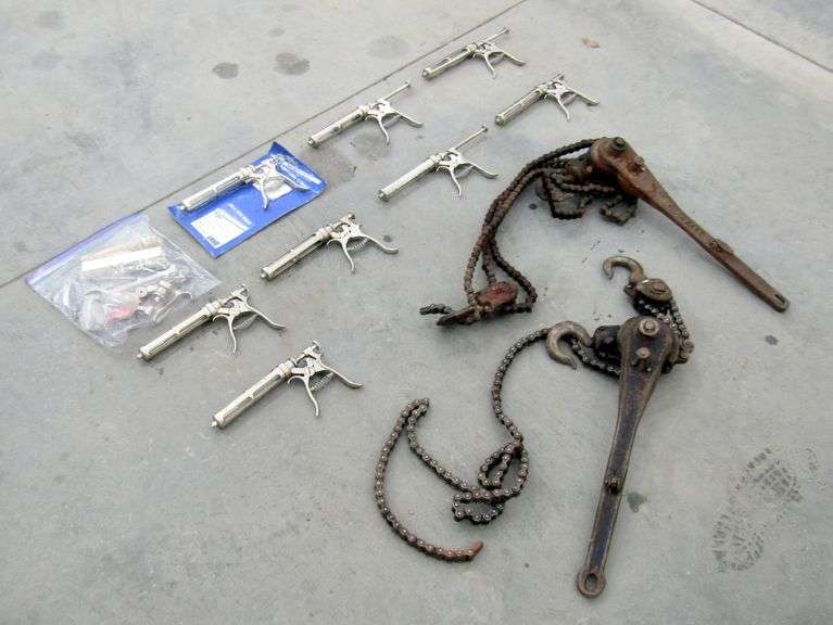 P-830 Animal Vaccination Supplies & Ratchets