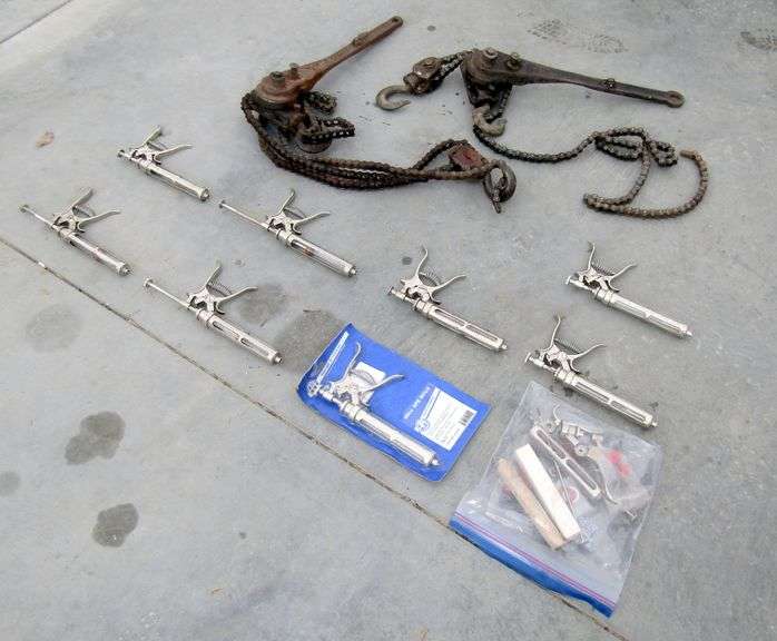 P-830 Animal Vaccination Supplies & Ratchets