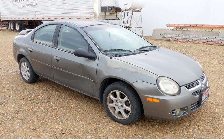 P-780  2005 Dodge Neon
