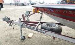 P-699 1990 Stratos 285 All Pro Silverstar 18' Boat