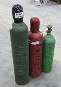 P-847  Oxygen / Acetylene Tanks (3)