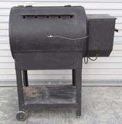 P-902 Colonial Louisiana Grill/Smoker