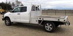 P-835 2010 Toyota Tundra 4x4 Flatbed Pickup