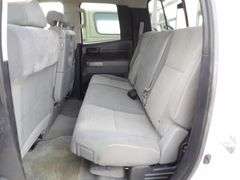 P-835 2010 Toyota Tundra 4x4 Flatbed Pickup