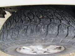 P-835 2010 Toyota Tundra 4x4 Flatbed Pickup