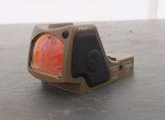 P-857  Trijicon Red Dot Sight