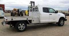 P-835 2010 Toyota Tundra 4x4 Flatbed Pickup