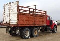 P-755  1976 Western Star Truck Tractor