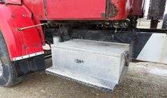 P-755  1976 Western Star Truck Tractor