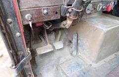 P-755  1976 Western Star Truck Tractor