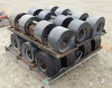 B-194  Squirrel Fans