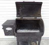 P-902 Colonial Louisiana Grill/Smoker