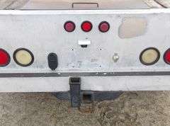 P-835 2010 Toyota Tundra 4x4 Flatbed Pickup