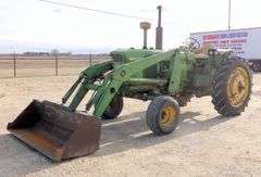 P-906 John Deere 4020 Tractor