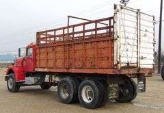 P-755  1976 Western Star Truck Tractor