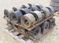 B-194  Squirrel Fans