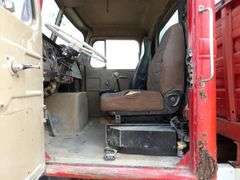 P-755  1976 Western Star Truck Tractor