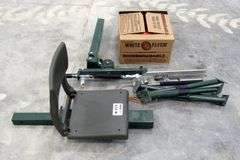P-777  Clay Pigeon Thrower
