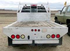 P-835 2010 Toyota Tundra 4x4 Flatbed Pickup
