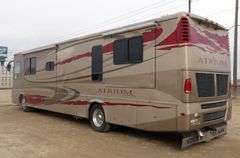 B-136 2004 Gulfstream Atrium 41' Motorhome