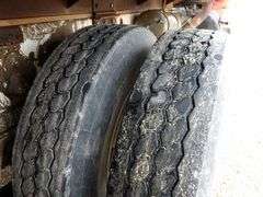 P-755  1976 Western Star Truck Tractor