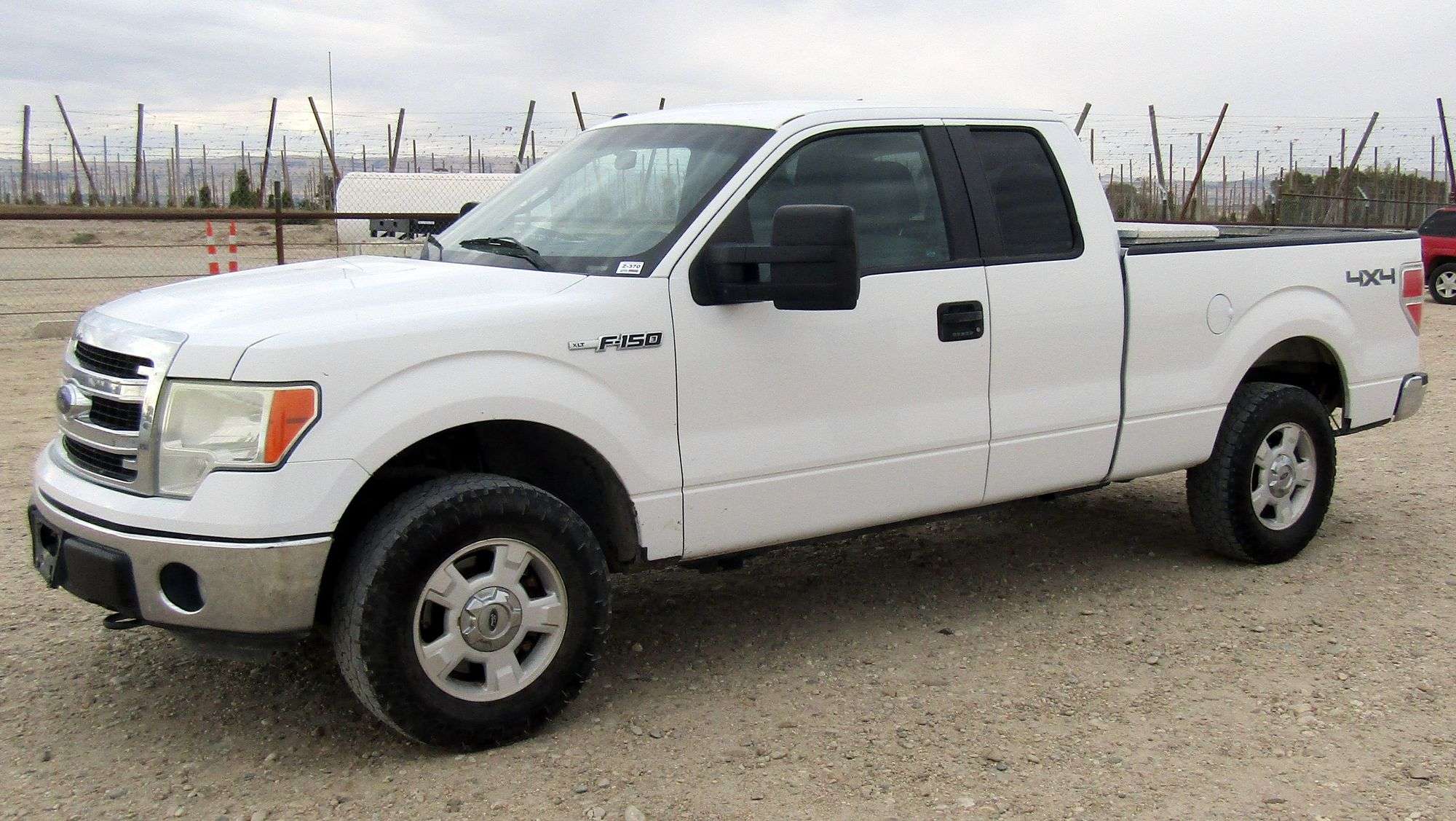 Z-370 2014 Ford F150 XLT 4X4 Pickup