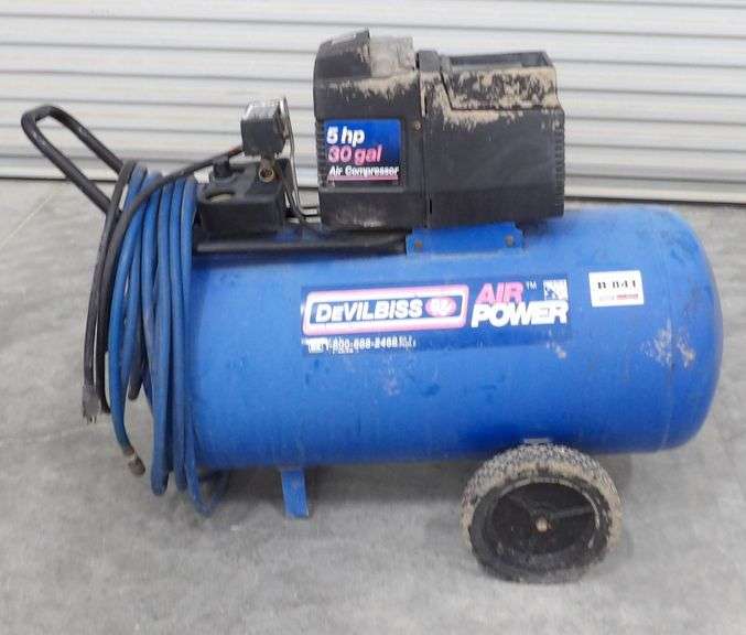B-841  Devilbiss Air Compressor